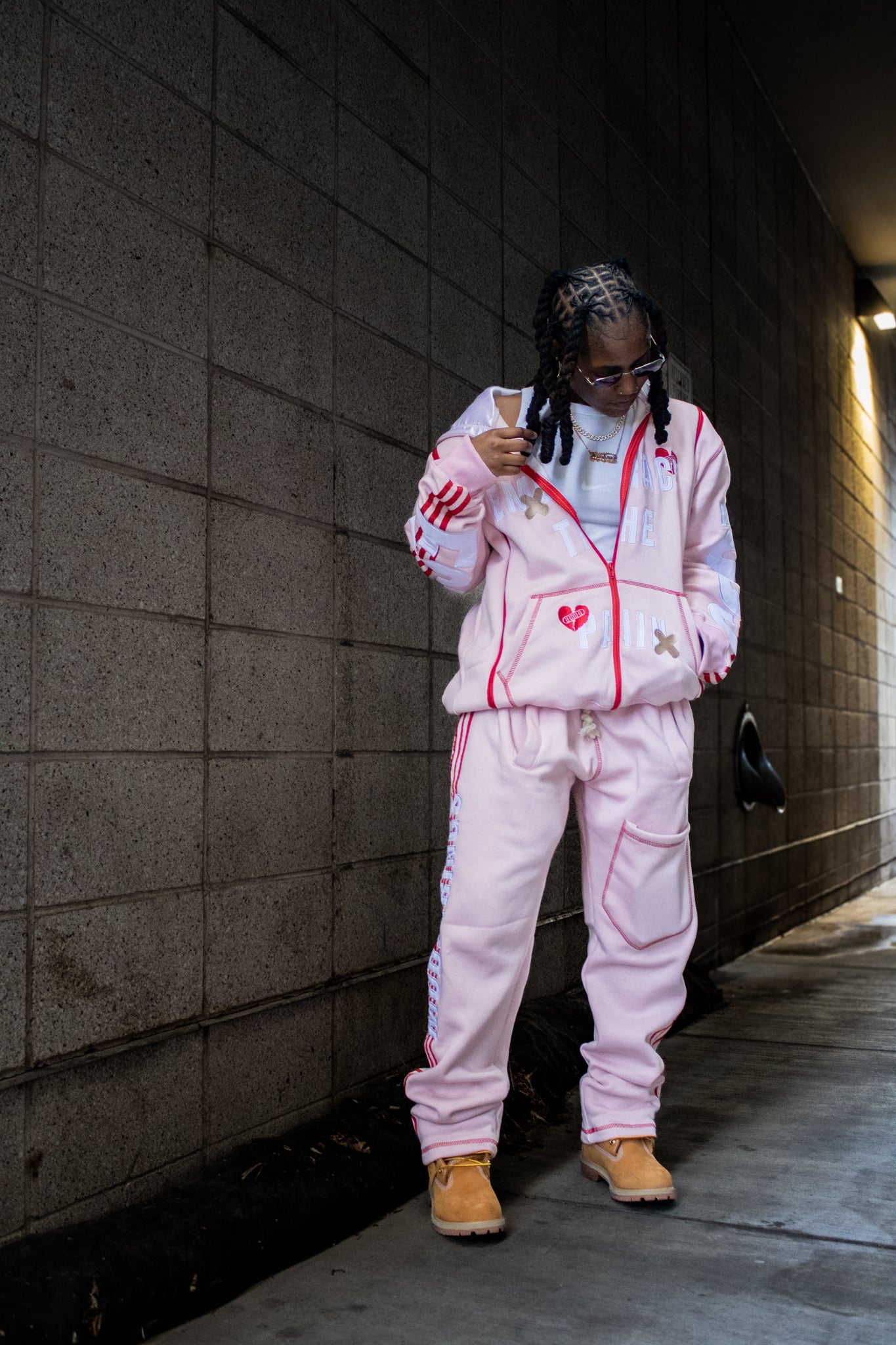 2-n-1 Embrace The Pain hoodie